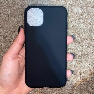 Black iPhone 11 case JETech